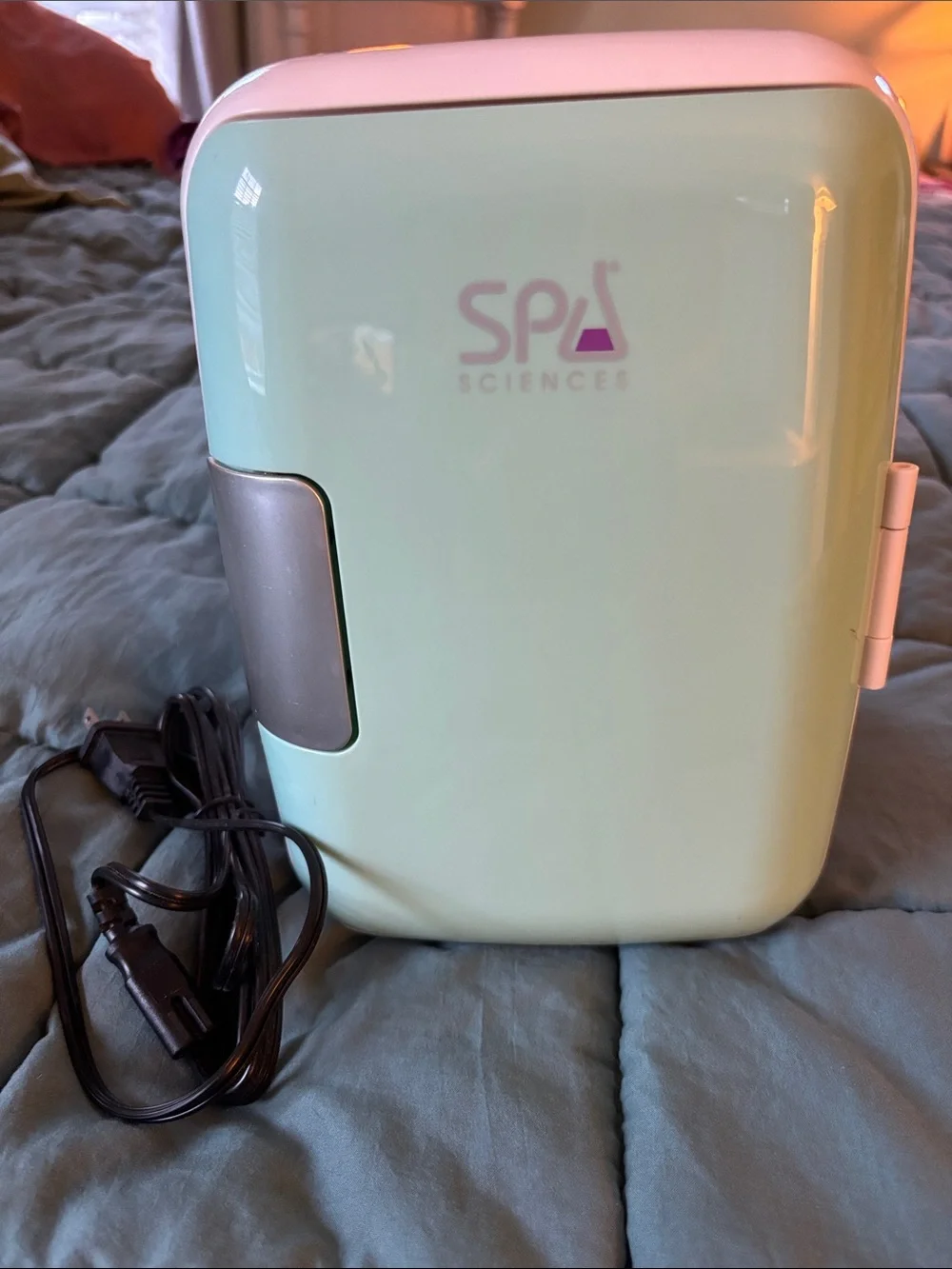 Spa Sciences Mini Fridge in Mint Green